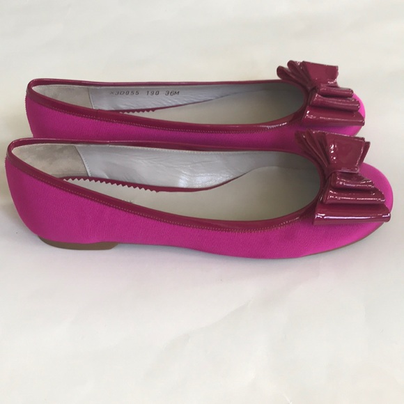 Emporio Armani Bow Flats - Picture 3 of 7